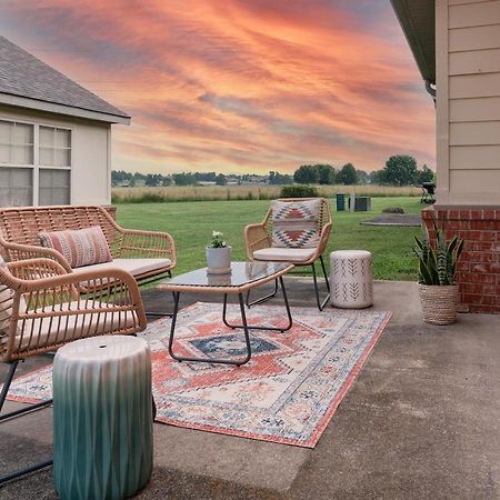 Cottage Getaway - Quiet Cottage Charm Near U Of A Fayetteville Exteriér fotografie