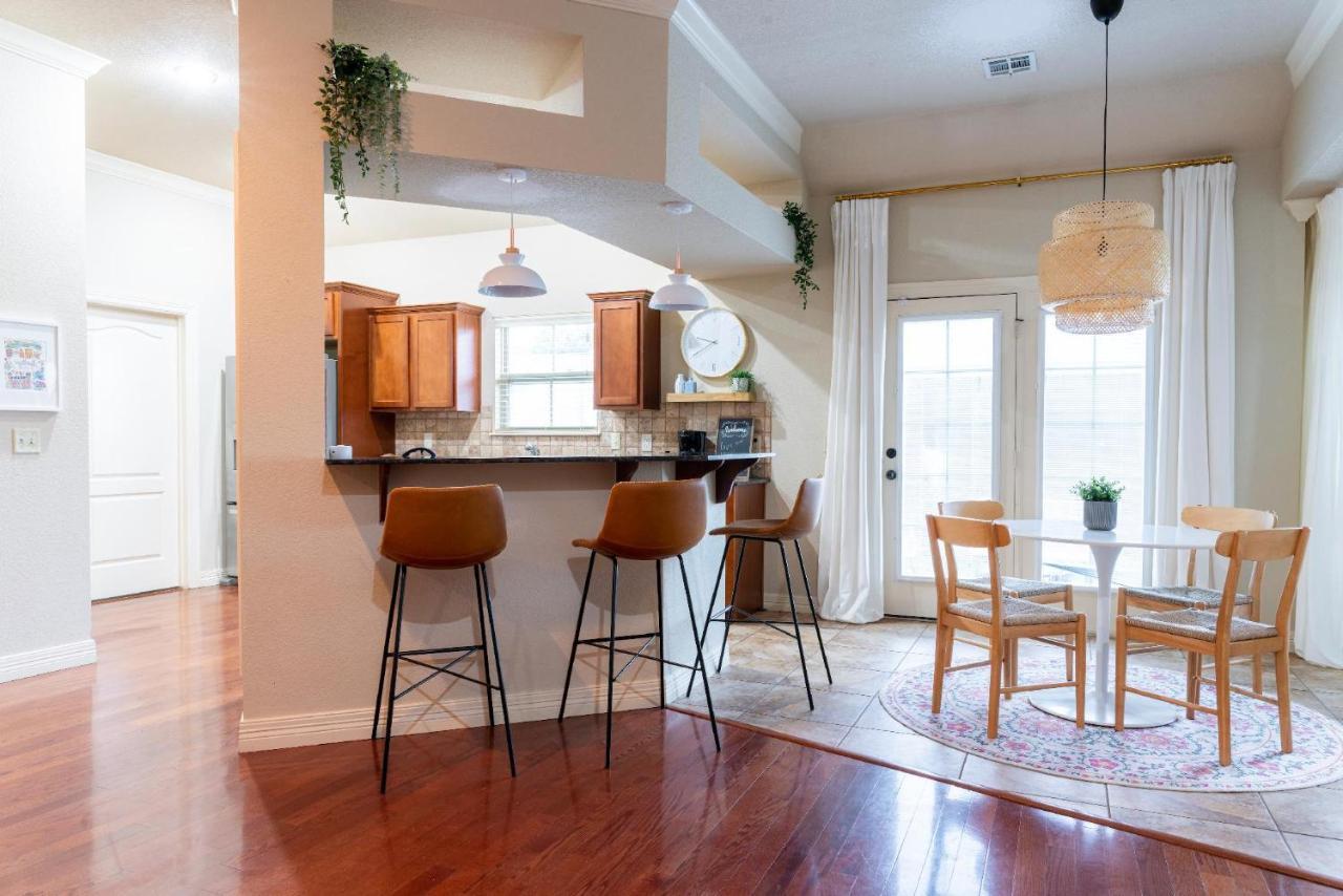 Cottage Getaway - Quiet Cottage Charm Near U Of A Fayetteville Exteriér fotografie