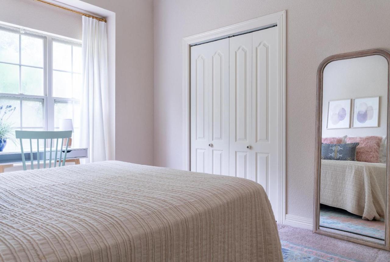 Cottage Getaway - Quiet Cottage Charm Near U Of A Fayetteville Exteriér fotografie