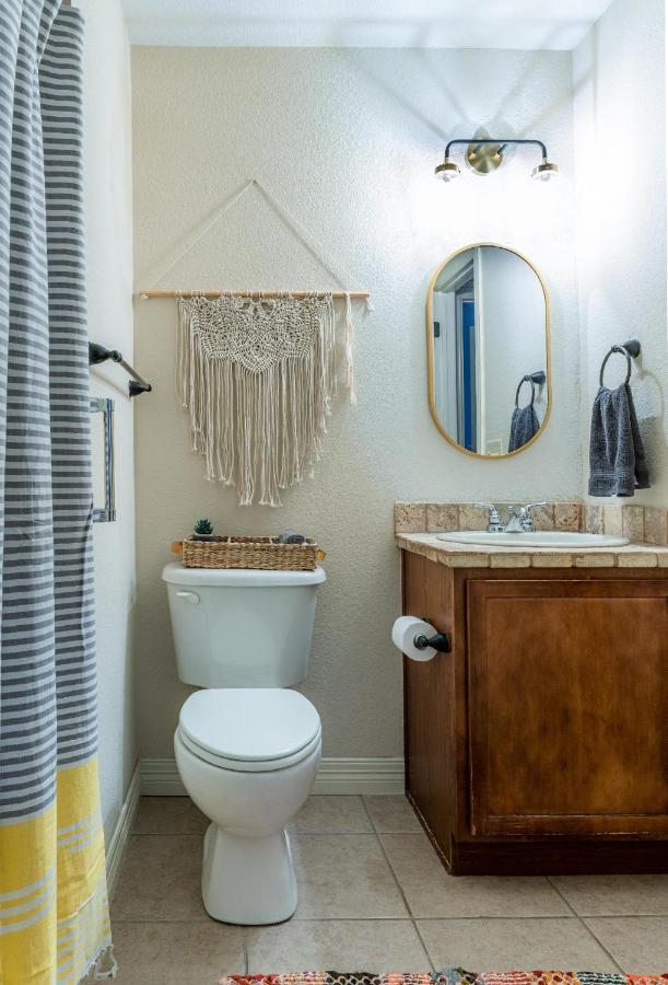Cottage Getaway - Quiet Cottage Charm Near U Of A Fayetteville Exteriér fotografie