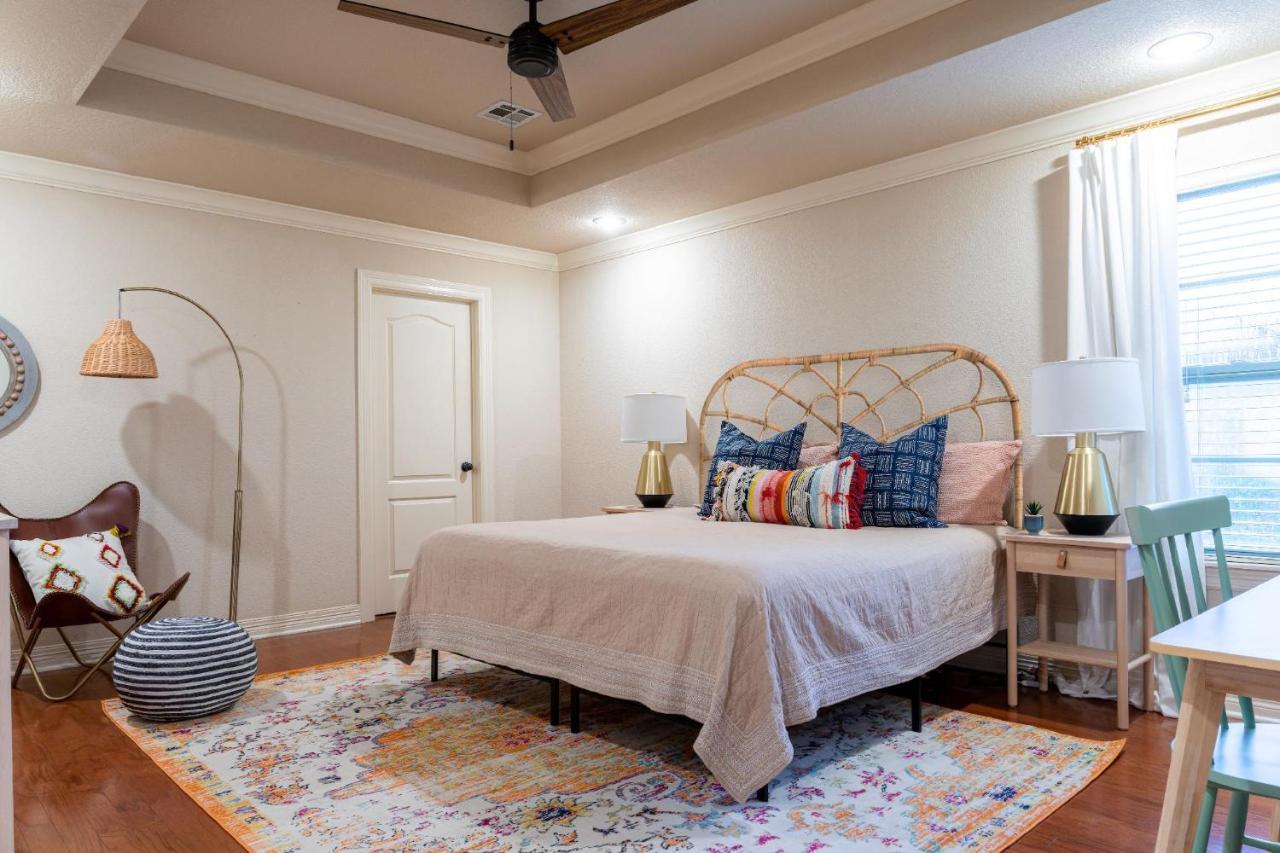 Cottage Getaway - Quiet Cottage Charm Near U Of A Fayetteville Exteriér fotografie