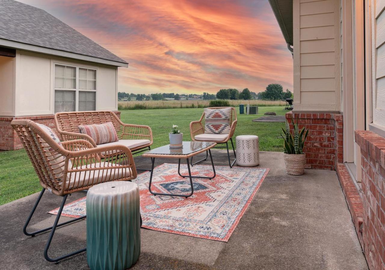 Cottage Getaway - Quiet Cottage Charm Near U Of A Fayetteville Exteriér fotografie